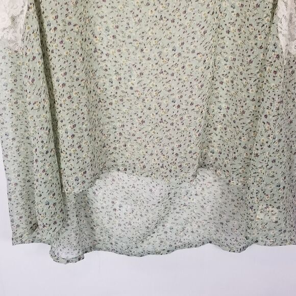 IRIS BASIC FLORAL PRINT WITH LACE HI-LOW HEM. SZ L - Picture 8 of 14